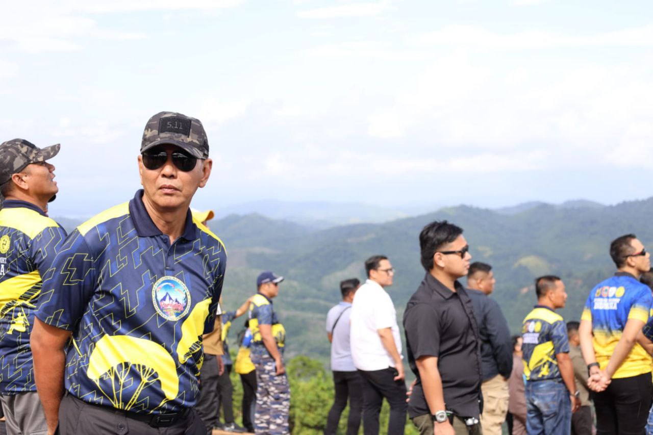 PEMBUKAAN KEJUARAAN INTERNASIONAL PARALAYANG